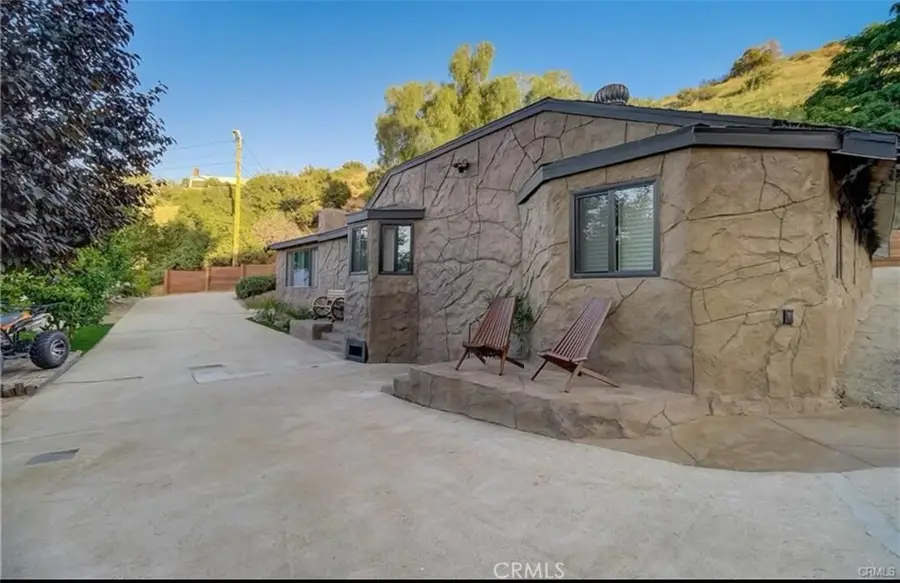 9578 Sunland, Shadow Hills, CA 91040 - #3