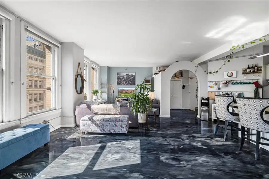 215 W 7th Street #1008, Los Angeles, CA 90014 - #3