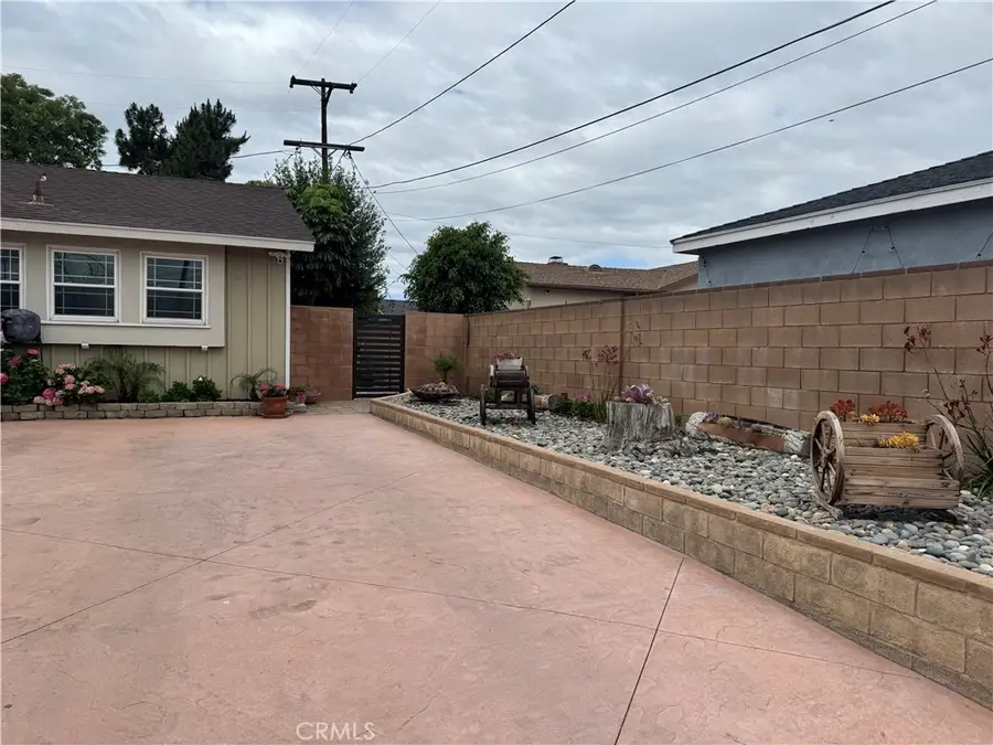 8511 Canterbury, Sun Valley, CA 91352 - #3