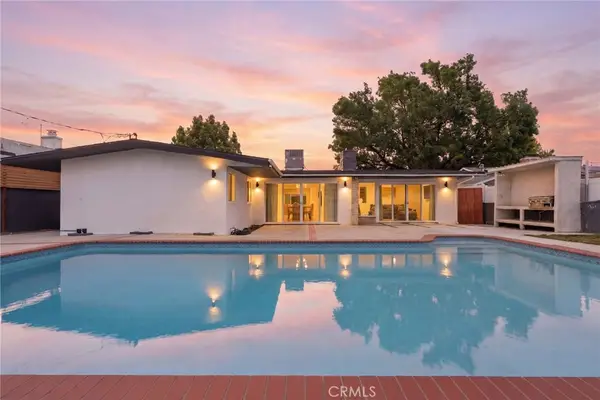 10415 Bevis Avenue, San Fernando, CA 91345