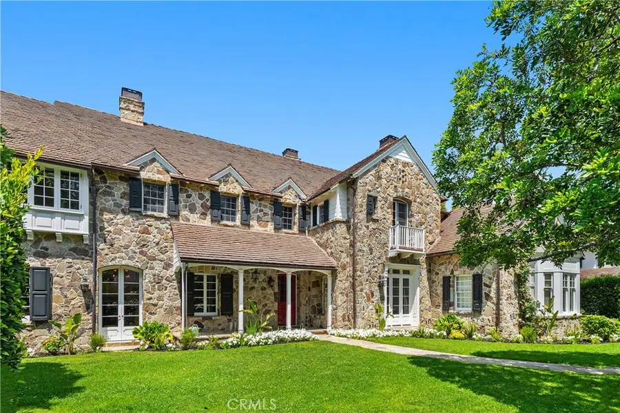 10343 Valley Spring, Toluca Lake, CA 91602 - #2