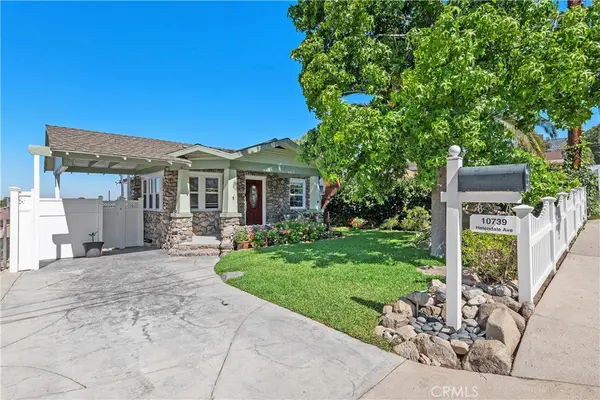 10739 Helendale, Tujunga, CA 91042