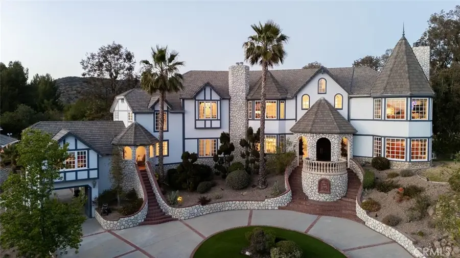 1 Mustang Lane, Bell Canyon, CA 91307 - #2
