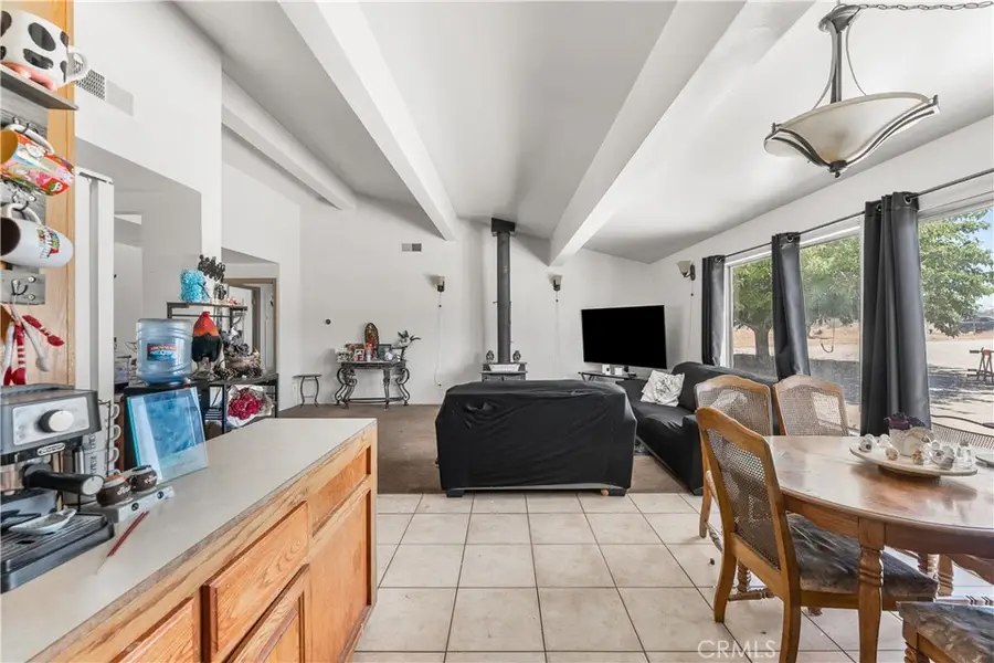 3104 Sacramento, Phelan, CA 92371 - #3