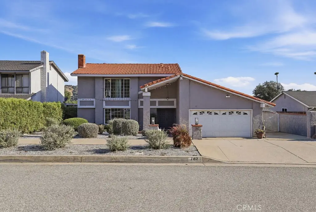 742 Sycamore Avenue, Glendora, CA 91741 - #1