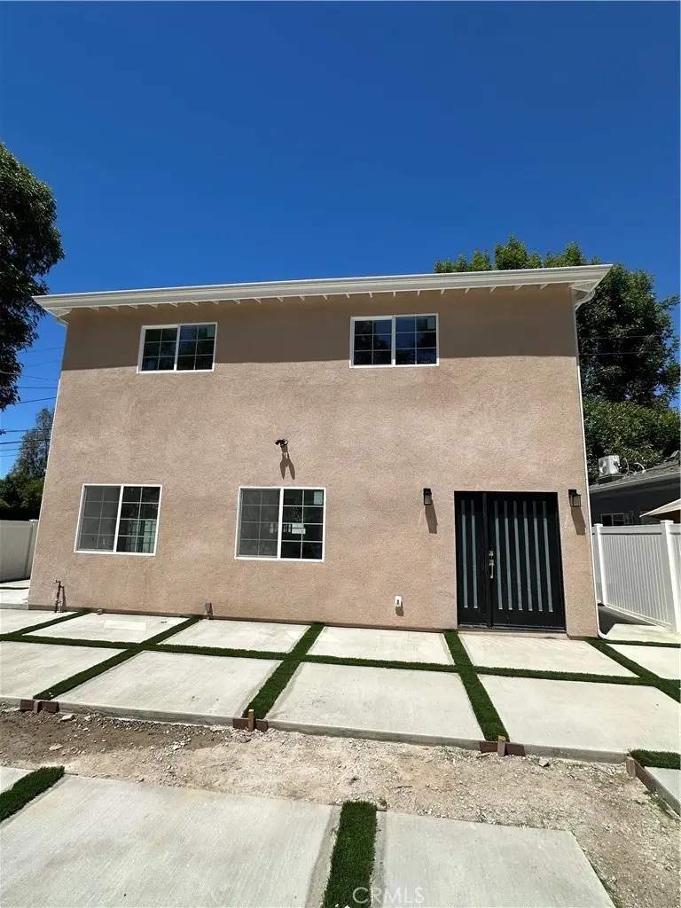 21235 Lopez Street, Woodland Hills, CA 91364 - #2