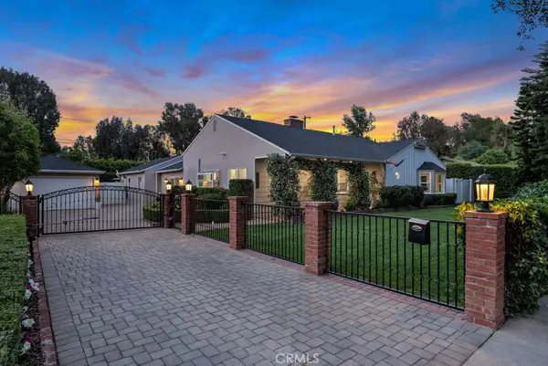 21219 De La Osa, Woodland Hills, CA 91364