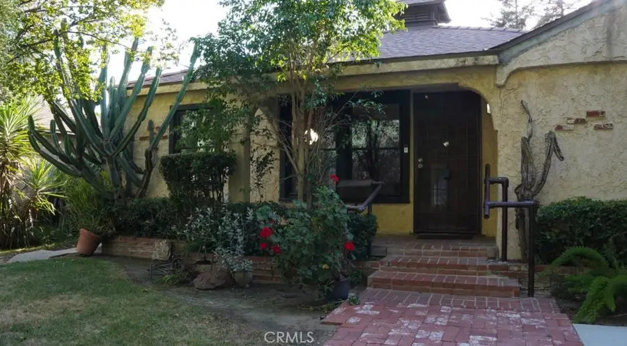 8417 Tampa Avenue, Northridge, CA 91324 - #2