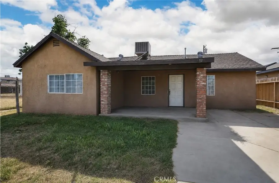310 Madison Street, Bakersfield, CA 93307 - #2