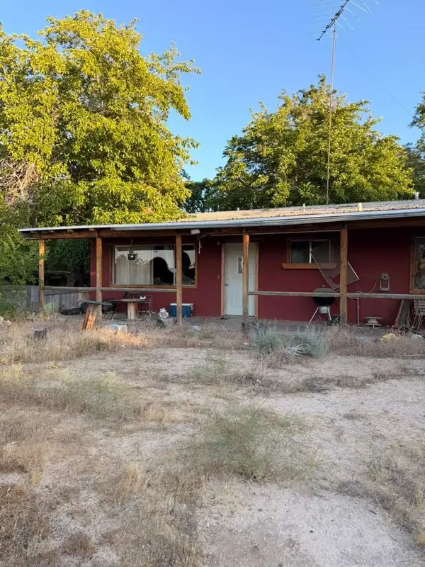 12156 E Avenue V12, Pearblossom, CA 93553