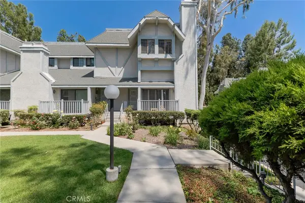 18424 Lemarsh #33, Northridge, CA 91325