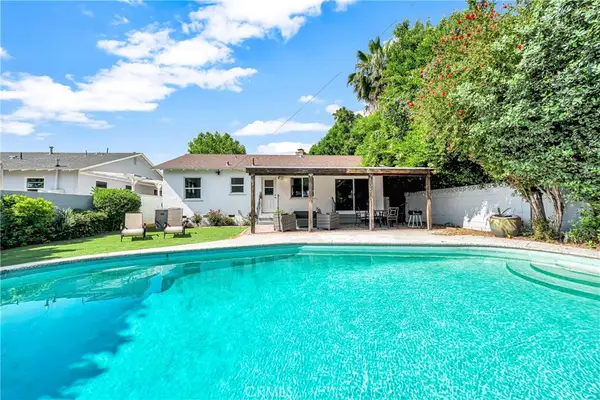 15732 Covello St, Van Nuys, CA 91406