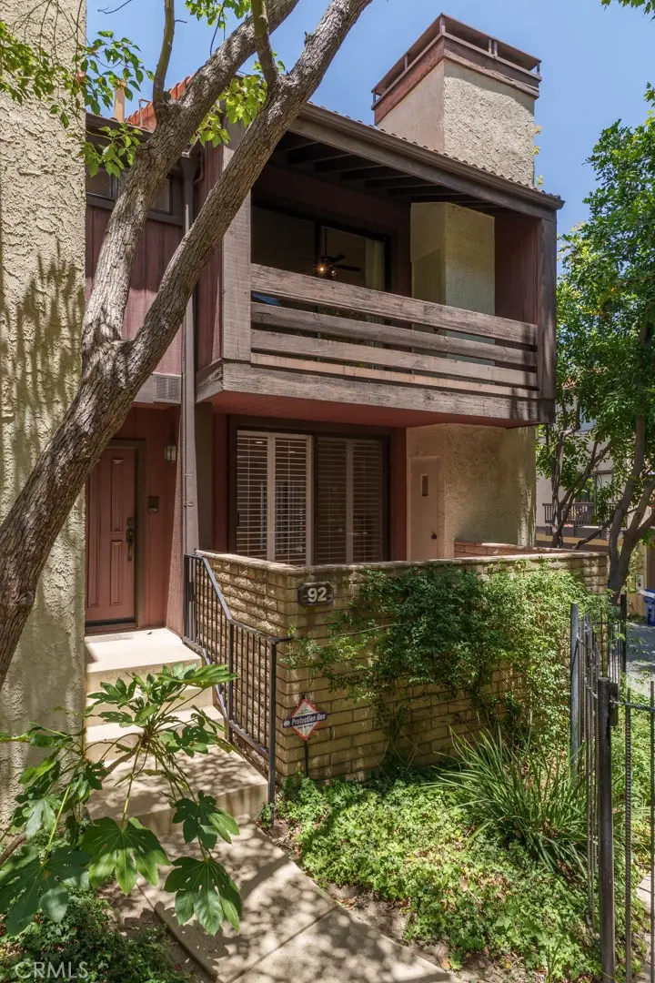21930 Marylee Street #92, Woodland Hills, CA 91367 - #2