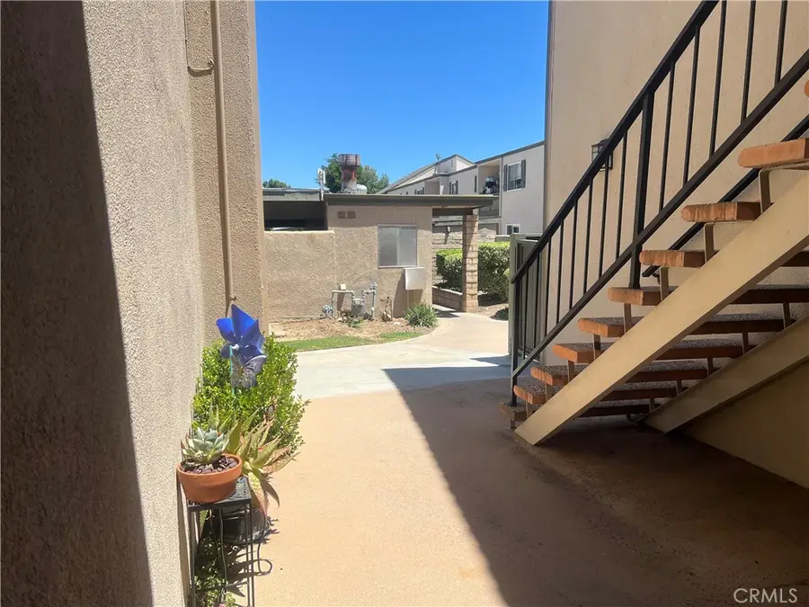 25735 Hogan Drive #E3, Valencia, CA 91355 - #3