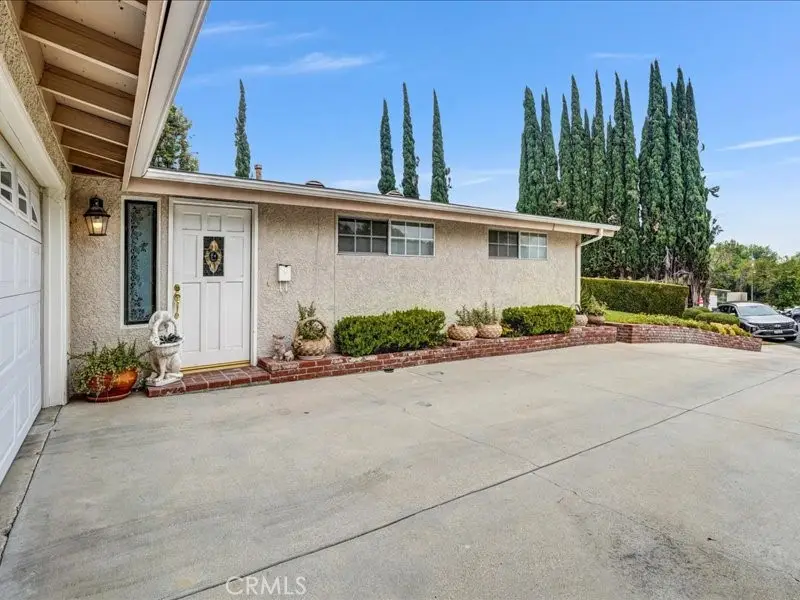 17113 Aviva Court, Granada Hills, CA 91344 - #2
