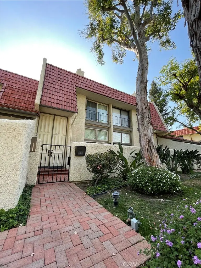 6207 1/2 Nita, Woodland Hills, CA 91367 - #1