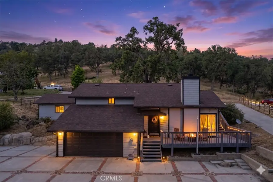 24360 Willow Pass Drive, Tehachapi, CA 93561 - #2