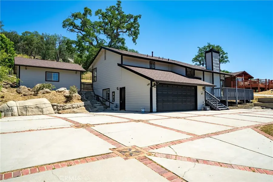 24360 Willow Pass Drive, Tehachapi, CA 93561 - #3