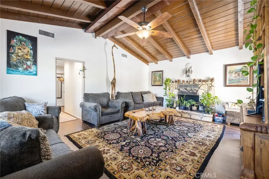 30325 N Brandywine Canyon, Canyon Country, CA 91351 - #3