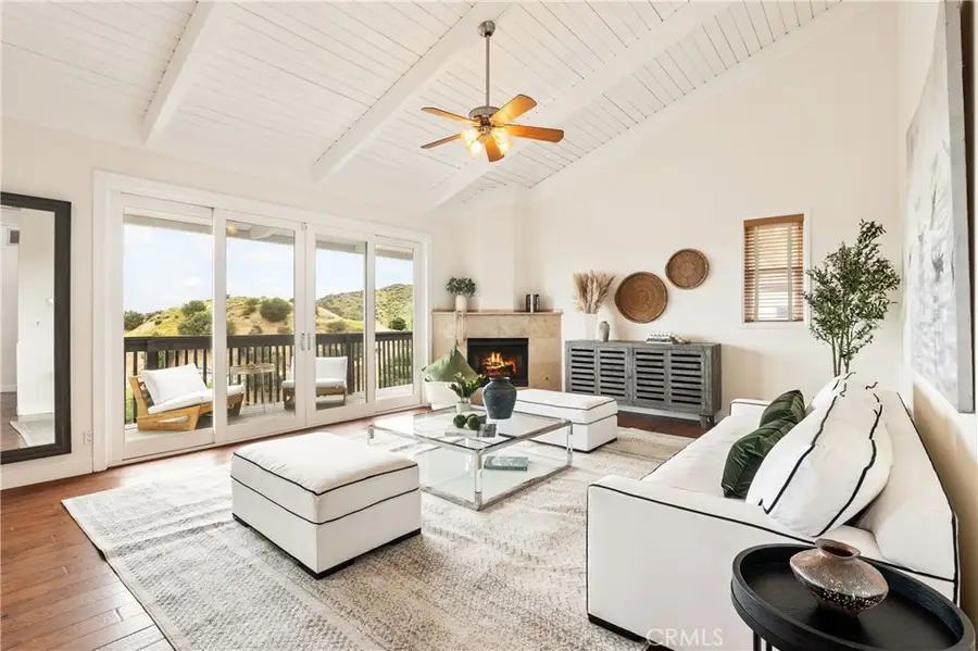 8462 Hillcroft Drive, West Hills, CA 91304 - #2