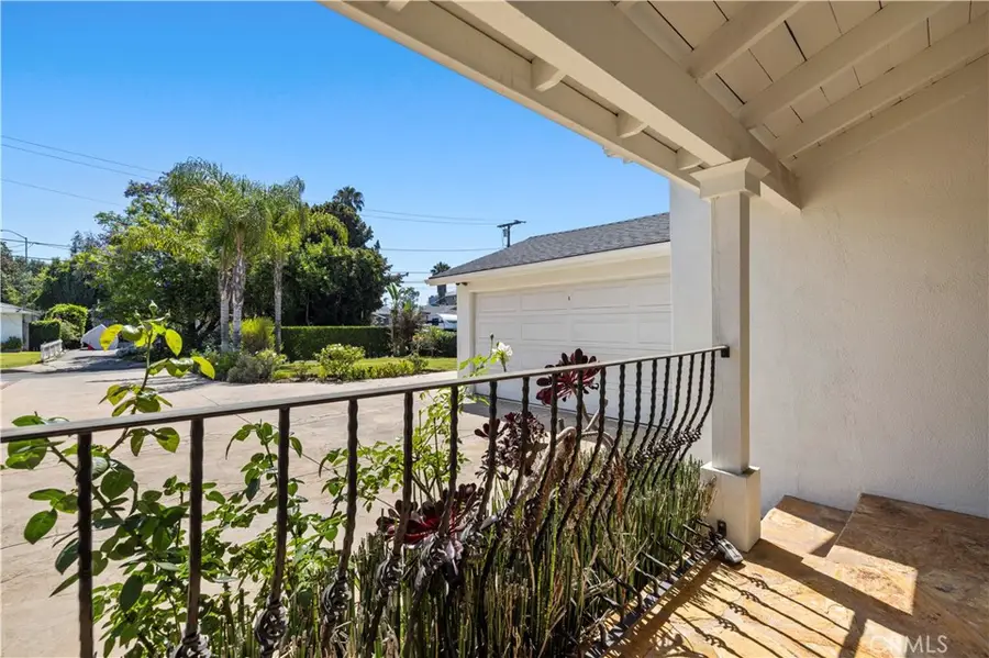 5635 Radford, Valley Village, CA 91607 - #3