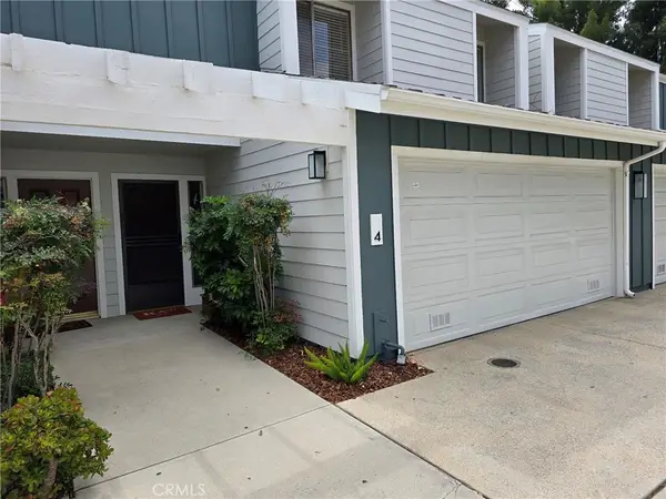 18153 Andrea Circle N #4, Northridge, CA 91325