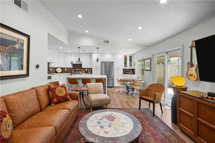 25556 Alicante Drive, Valencia, CA 91355 - #2