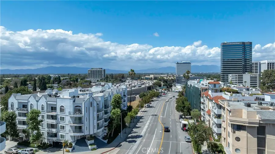 4401 Sepulveda Boulevard #105, Sherman Oaks, CA 91403 - #2