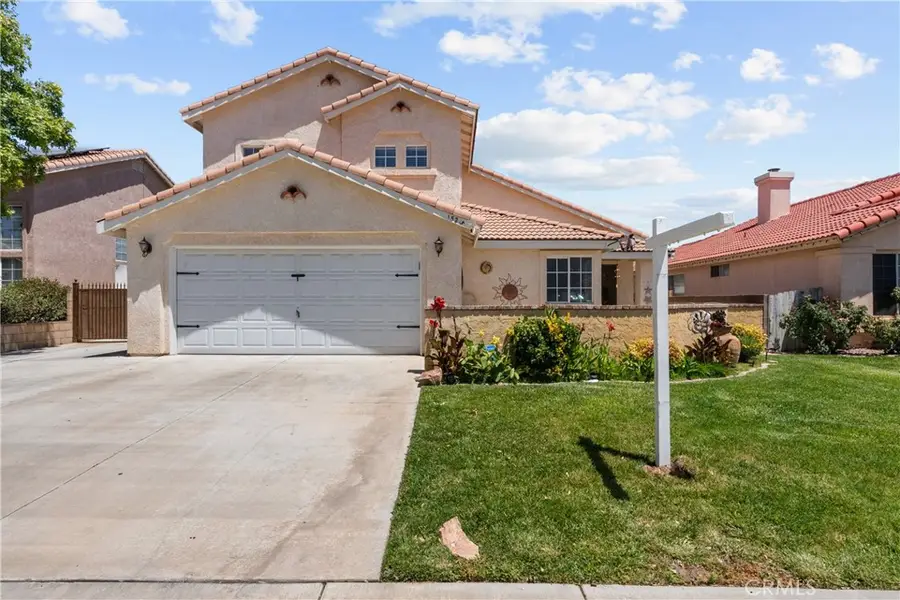 1523 E Avenue J6, Lancaster, CA 93535 - #2