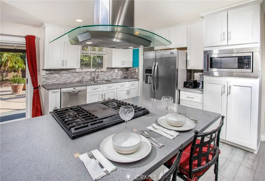 20944 Elkwood Street, Canoga Park, CA 91304 - #3