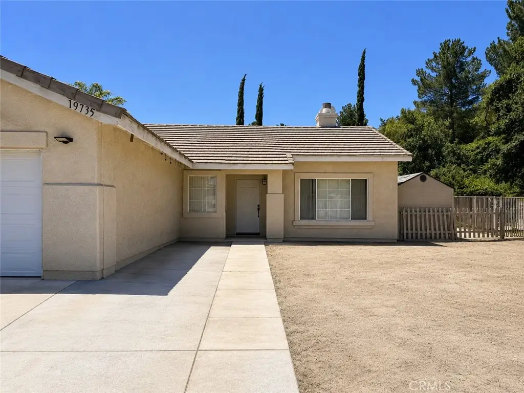 19735 Skyview Court, Canyon Country, CA 91351 - #1