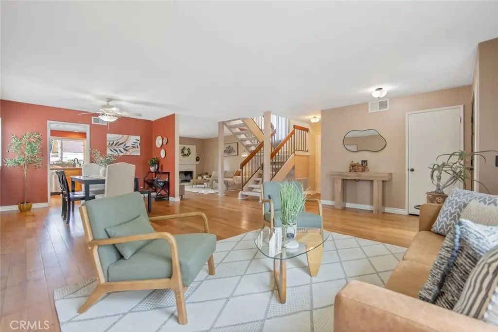 27503 Fairport, Canyon Country, CA 91351 - #1
