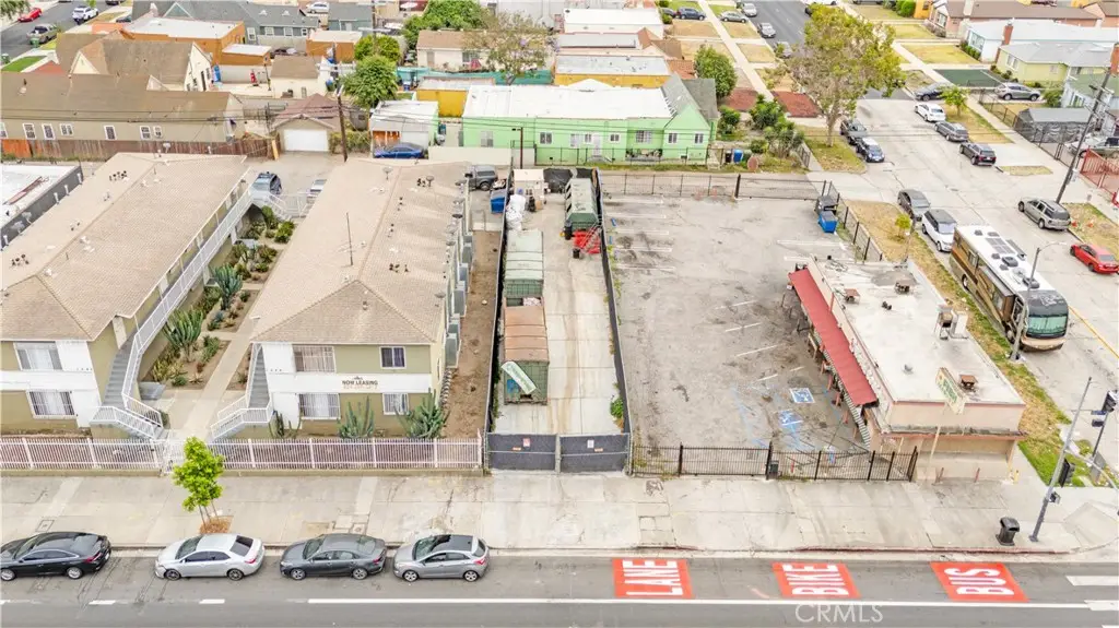 1550 W Florence Avenue, Los Angeles, CA 90047 - #1
