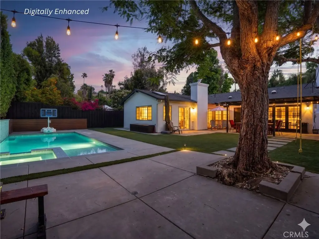 22263 Avenue San Luis, Woodland Hills, CA 91364 - #1