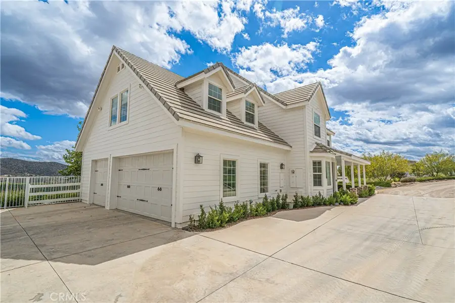 9248 Hierba, Agua Dulce, CA 91390 - #2