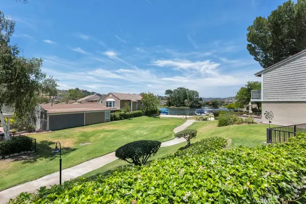 32124 Beachlake Lane, Westlake Village, CA 91361