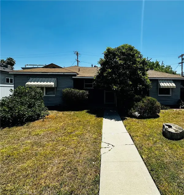 6852 Aura Avenue, Reseda, CA 91335