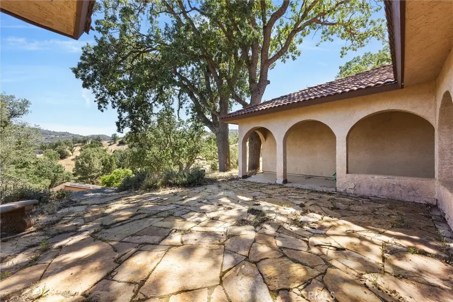 23921 Parke Court, Tehachapi, CA 93561 - #2