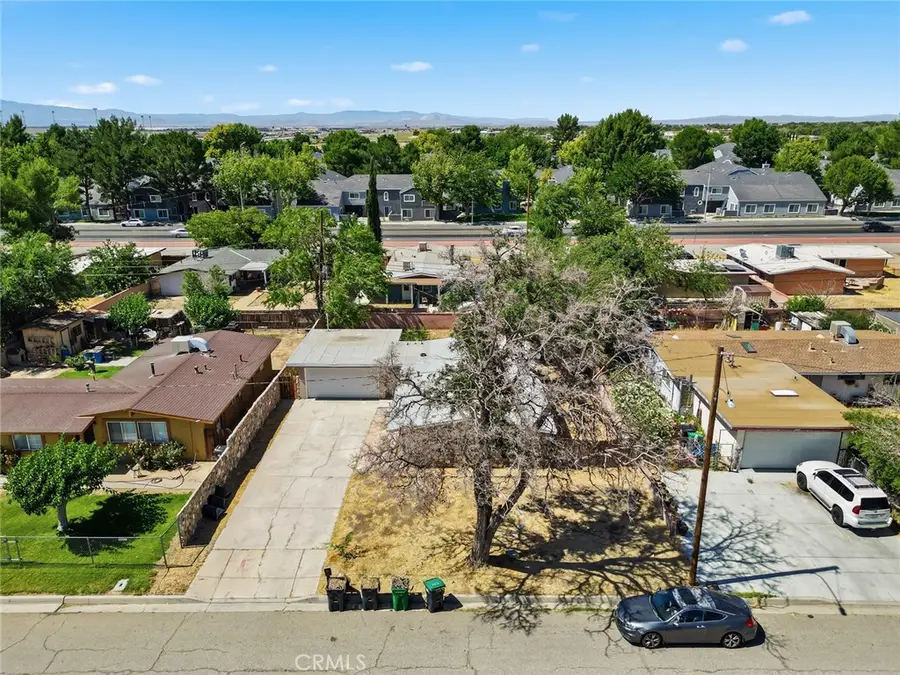 2047 W Lingard, Lancaster, CA 93536 - #2