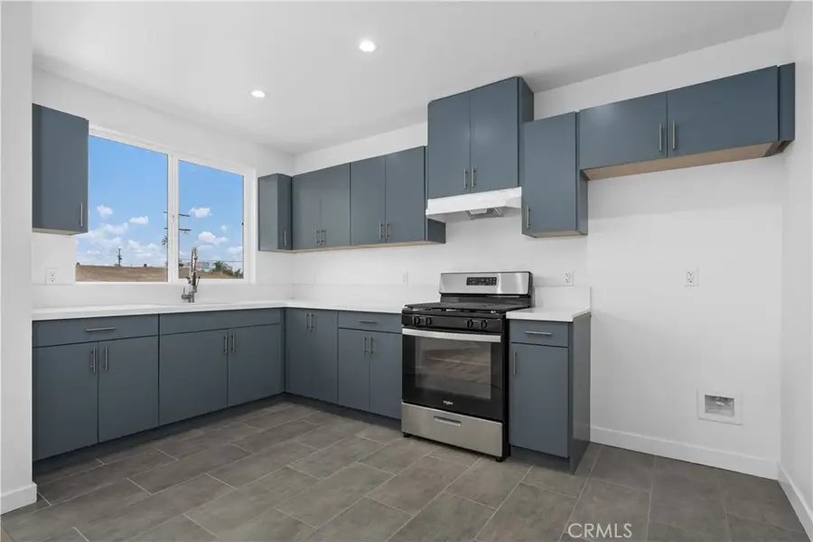 759 E 25th, Los Angeles, CA 90011 - #2