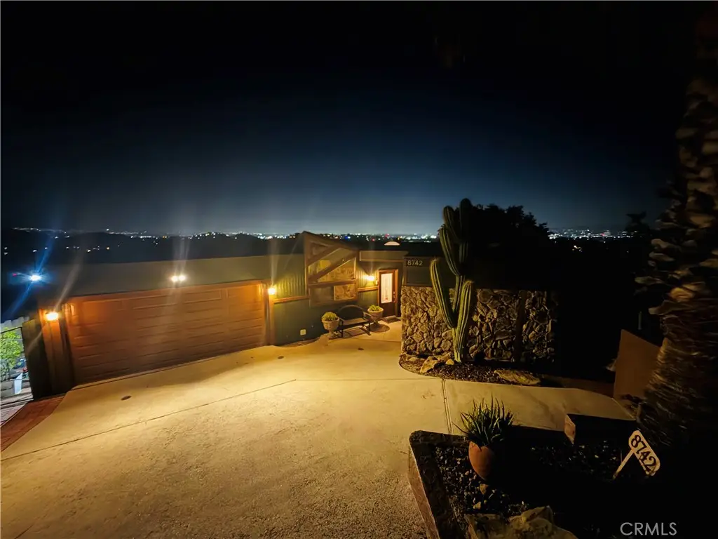 8742 Azul, West Hills, CA 91304 - #1