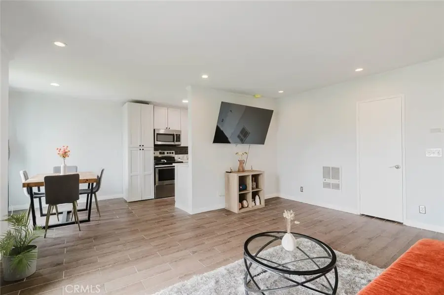 3734 S Canfield #330, Los Angeles, CA 90034 - #2