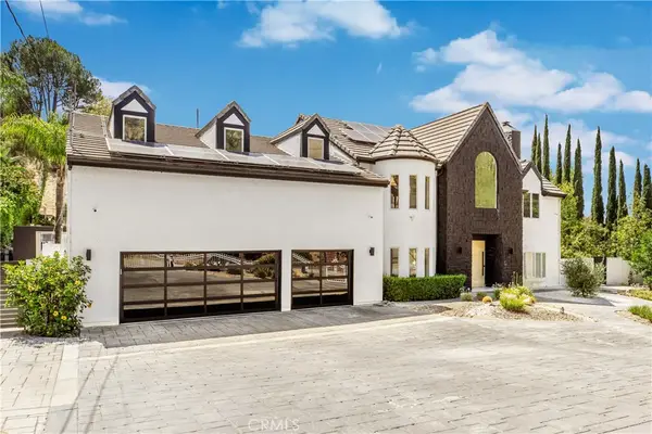 22963 Cass Avenue, Woodland Hills, CA 91364