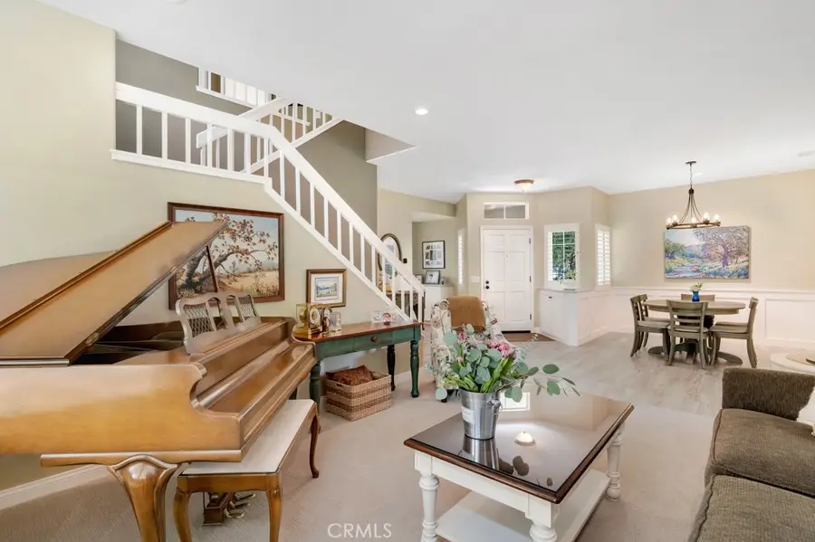 305 Saint Thomas, Oak Park, CA 91377 - #3