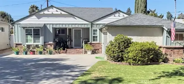 5721 Crebs Avenue, Tarzana, CA 91356