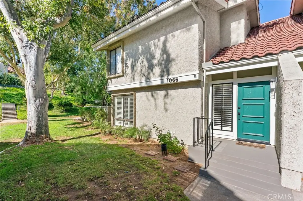 1066 Sunwood Lane, Oak Park, CA 91377 - #1