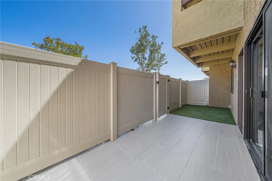 18756 Mandan, Canyon Country, CA 91351 - #2