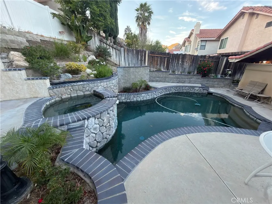 29065 Marilyn Dr, Canyon Country, CA 91387 - #3