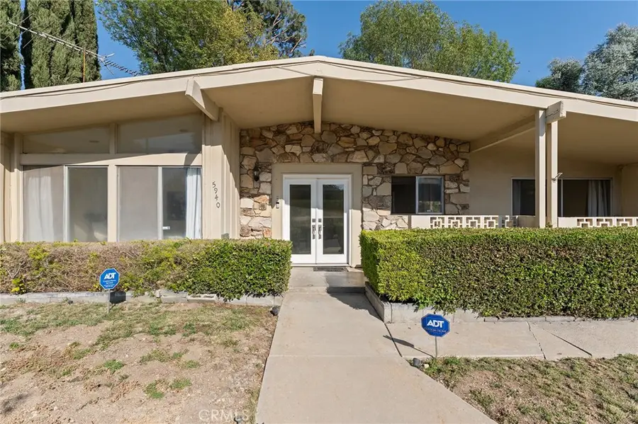 5940 El Escorpion Road, Woodland Hills, CA 91367 - #2