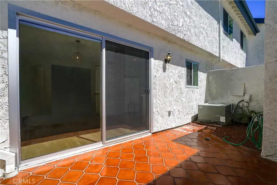 19231 Sherman Way #25, Reseda, CA 91335 - #3